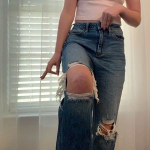 Ripped Mom jeans
